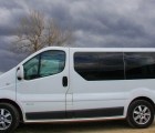 Nudim kombi prevoz osmim potnikom